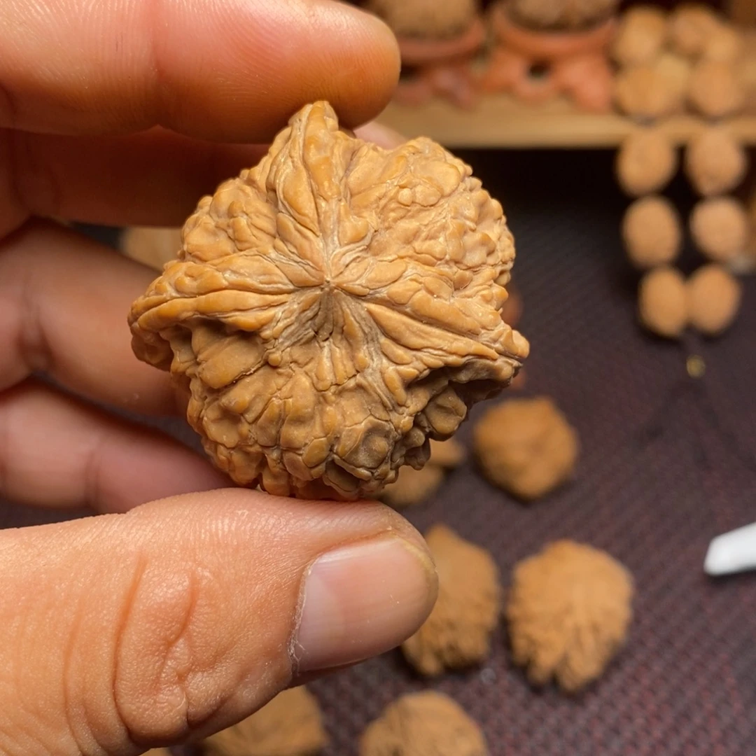 刚***好把件桃核文玩核桃