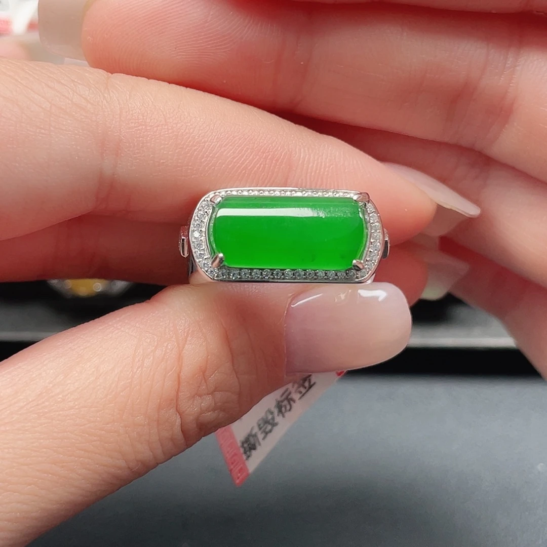 翡翠银S925镶嵌戒指没有运费险4058