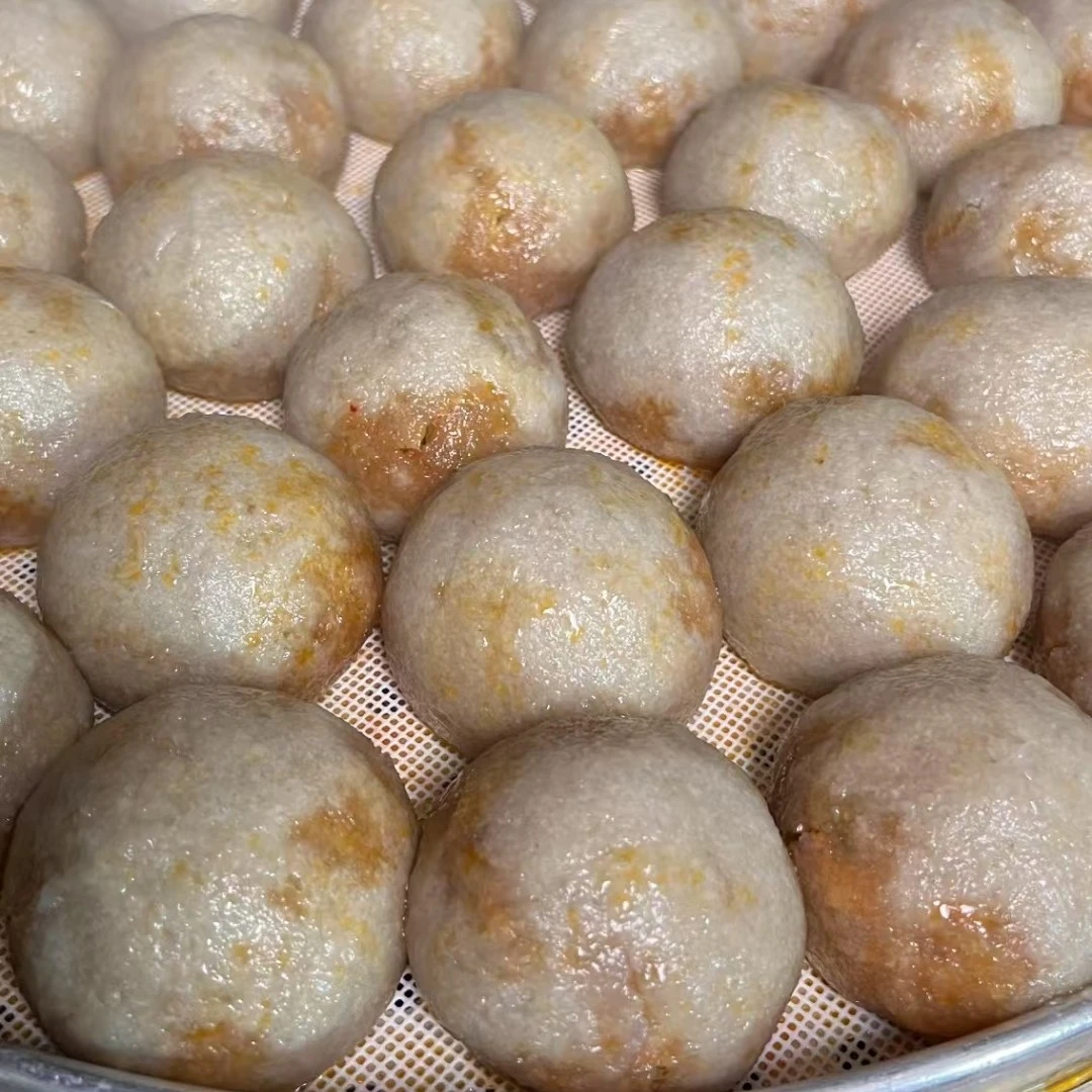 （手工洋芋粑粑）恩施本地特产手工纯洋芋粑粑，腊肉腌菜野葱馅儿