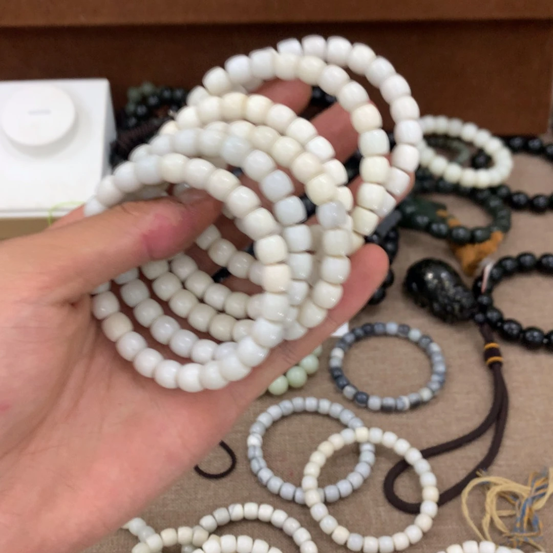 手链未镶嵌和田玉拍一发一