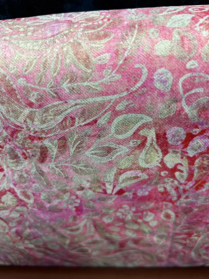 朦胧花 高档数码丝绸面料