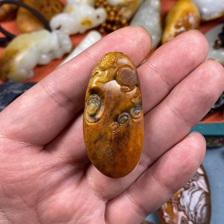 和田玉吊坠(不含链)未镶嵌