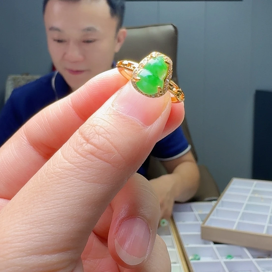 银S925镶嵌戒指翡翠天然