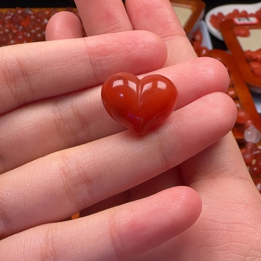 ****饭未镶嵌南红玛瑙挂件