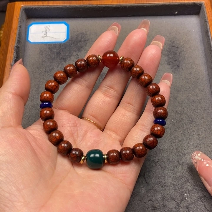 星月菩提吊坠菩提