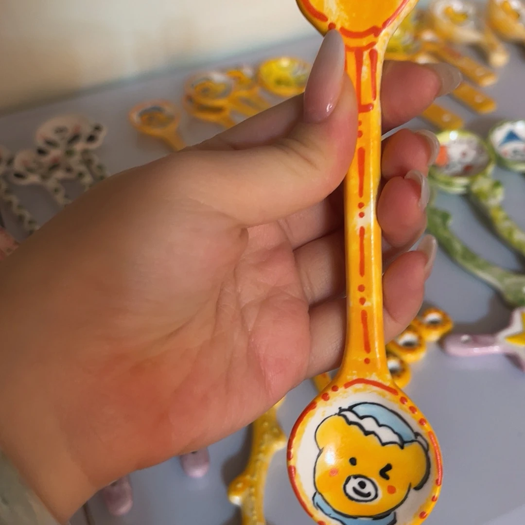 景德镇陶瓷可爱手绘杯