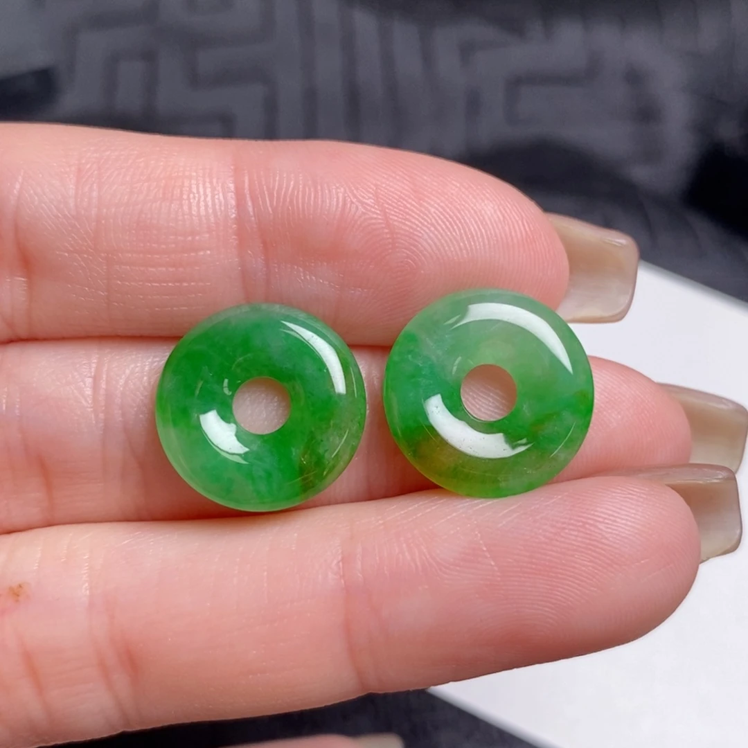 翡翠未镶嵌耳饰黄加绿甜甜圈