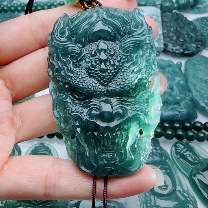莫****翡翠未镶嵌颈饰多样性发货天然A货翡翠