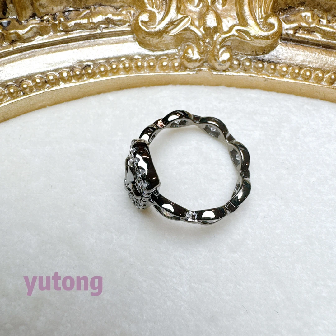 925银锆石戒指 【雨桐高奢饰品】戒指CC00682