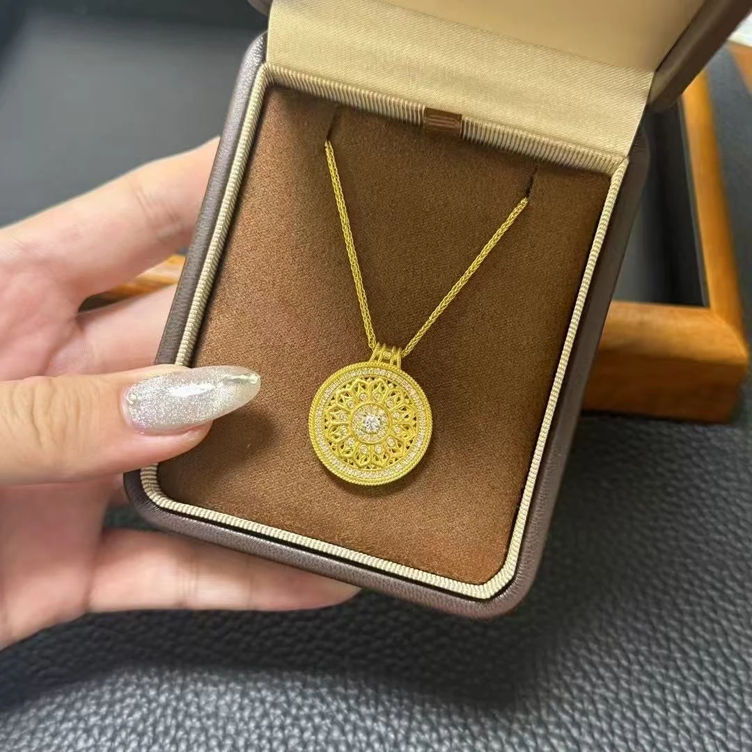 爱偲珠宝足金古法金点钻花窗套链