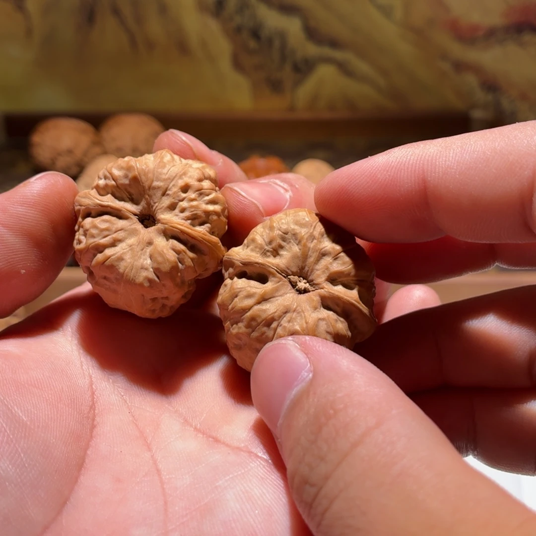 陆***文玩核桃吊坠蛤蟆头A28