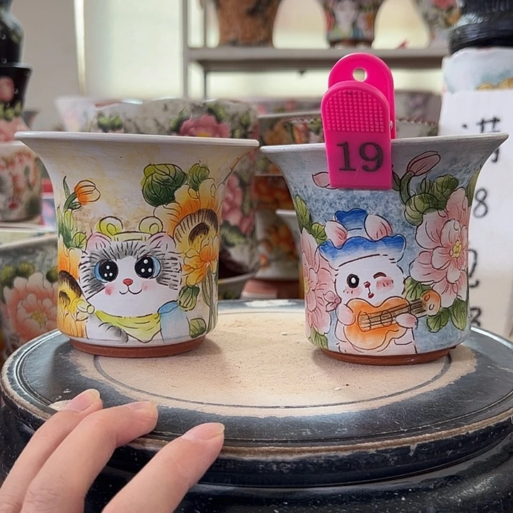 紫砂花盆哈哈哈哈哈