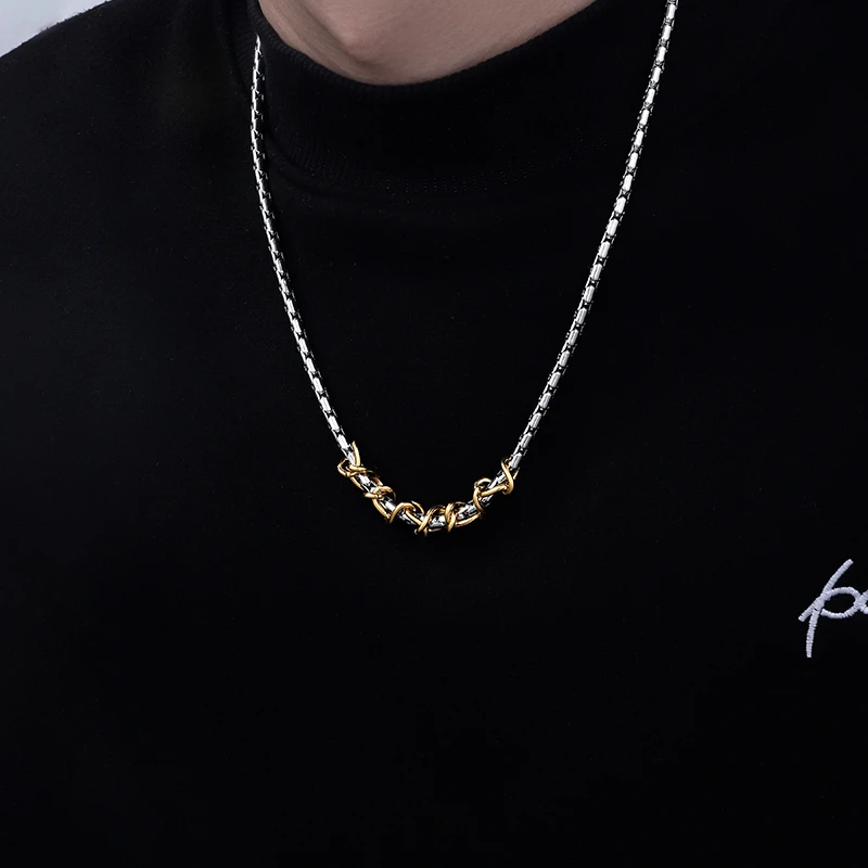 钛钢项链 时尚潮流男士气质百搭小众高级感金蛇缠绕项链