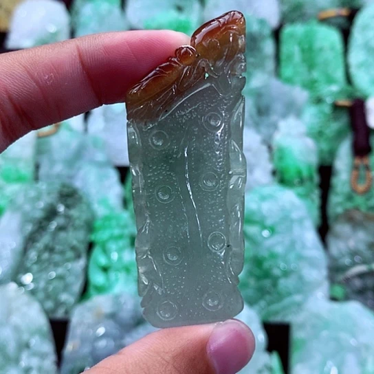 吊坠(不含链)未镶嵌翡翠