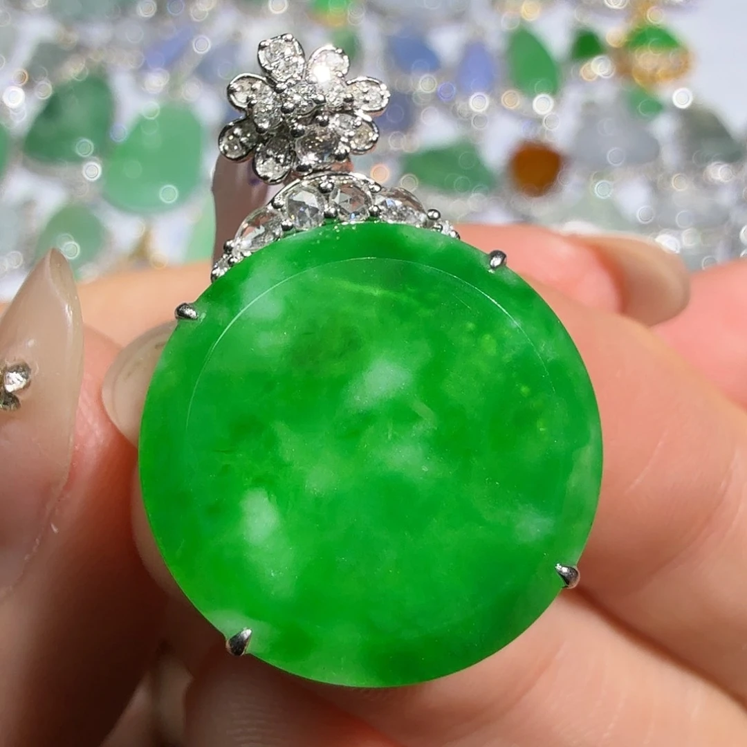 翡翠18K金镶嵌吊坠(不含链)