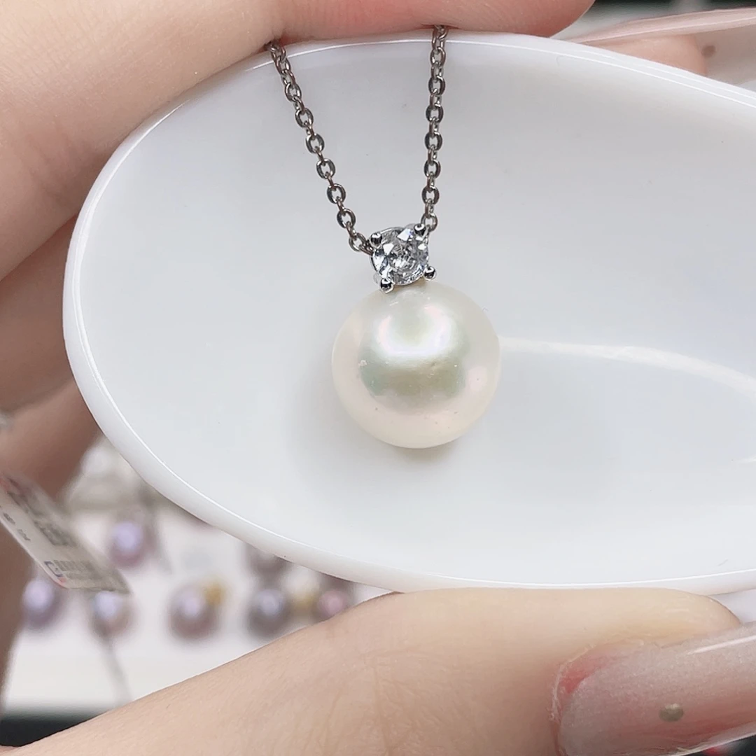 淡水珍珠吊坠(赠链)合金