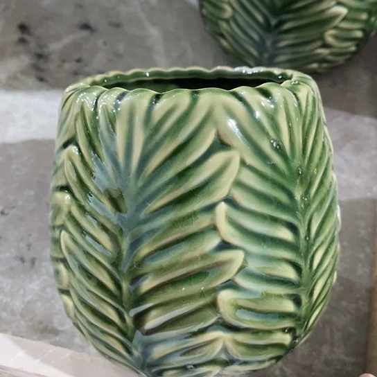 多肉绿植陶瓷花盆9.9包邮，有孔，微瑕