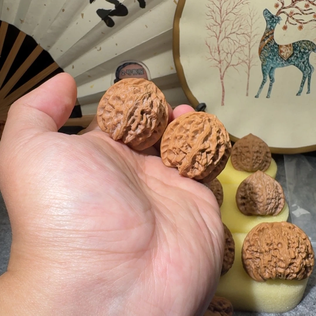 文玩核桃吊坠38苹果园