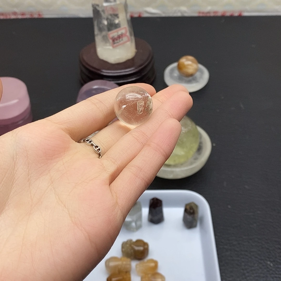 珠宝半成品水晶未镶嵌17水晶石