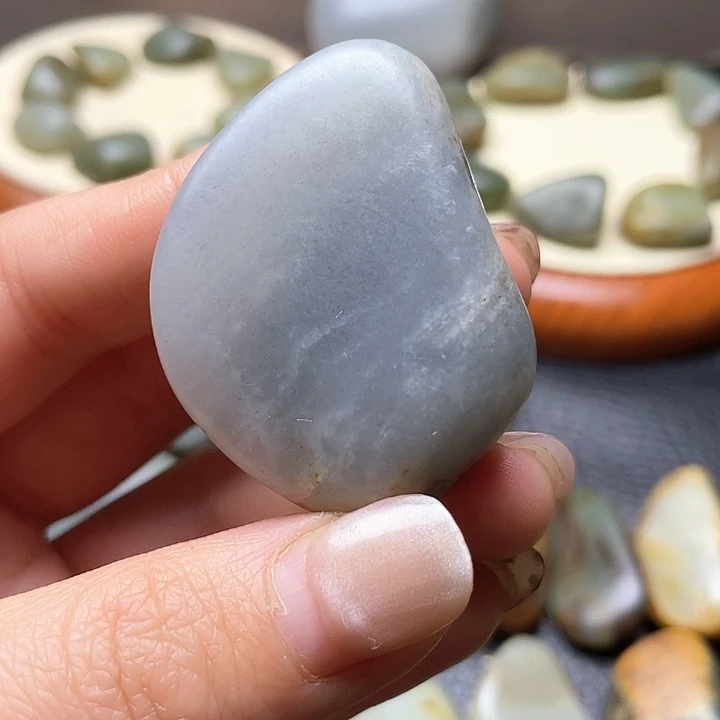 和田玉颈饰未镶嵌14