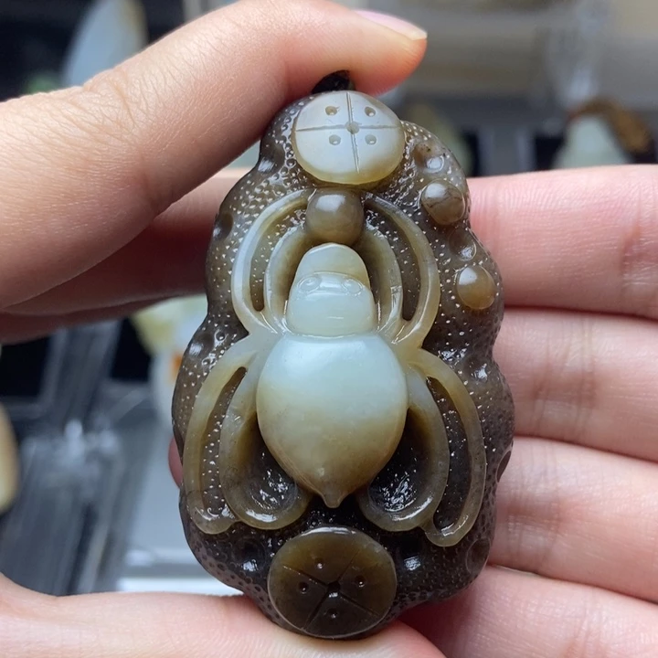 和田玉（糖玉）未镶嵌挂件