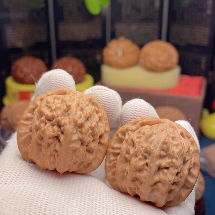 吊坠文玩核桃37全品小球白