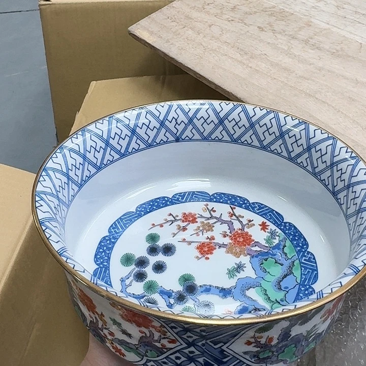 绿*瓷器。