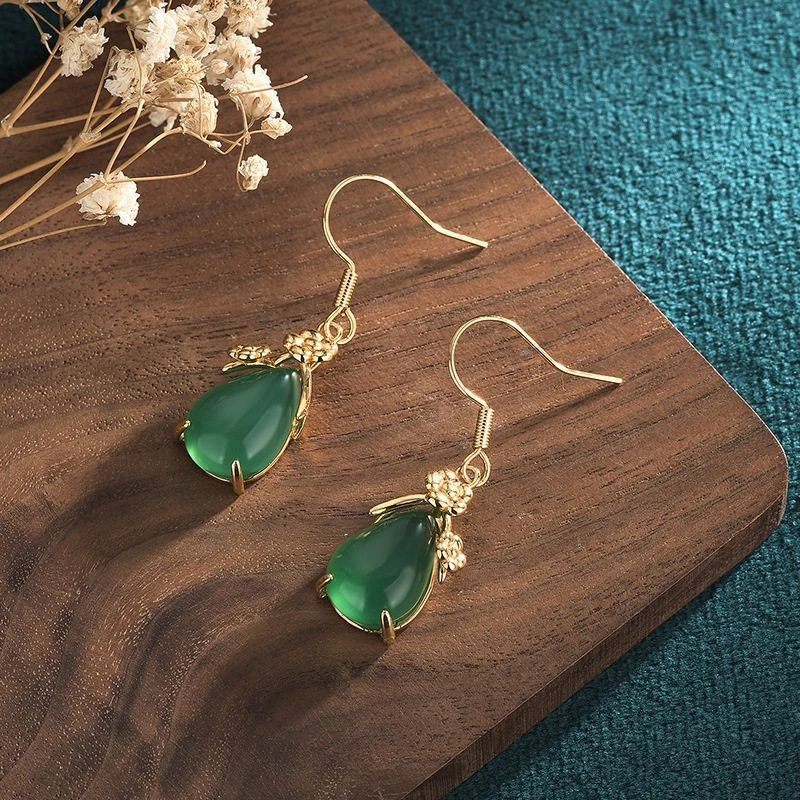 宫廷风设计古法镀金镶嵌天然玉髓玛瑙水滴形耳环耳坠