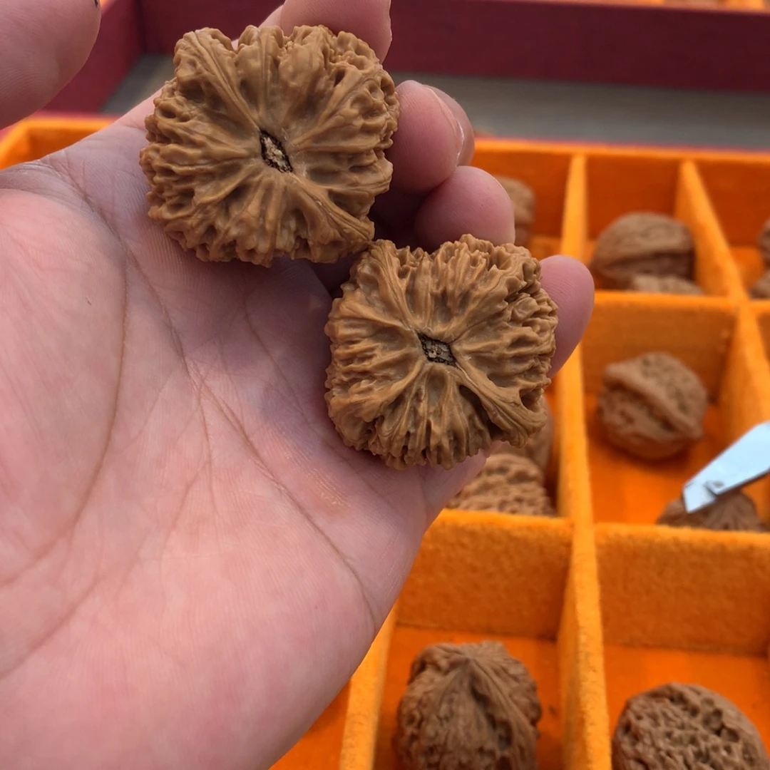 吴***文玩核桃吊坠南将福利5