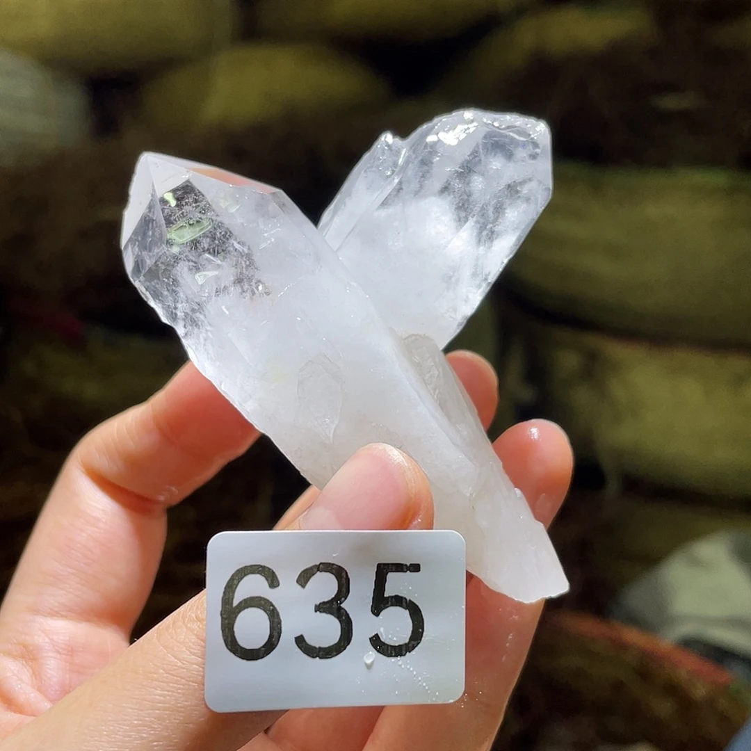 未镶嵌水晶珠宝半成品