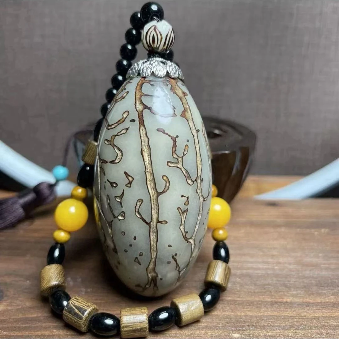 【精选】现场打磨千眼菩提果盘玩手把件（包穿绳包配饰）