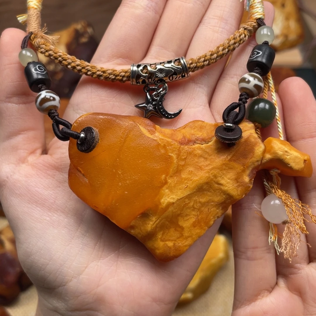 无***谓琥珀未镶嵌珠宝奇石