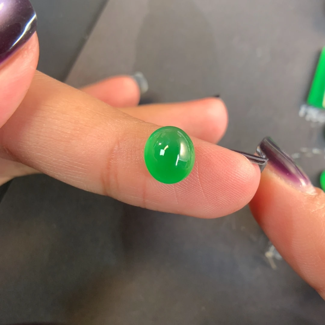 翡翠散珠8.83-7.7-4.26