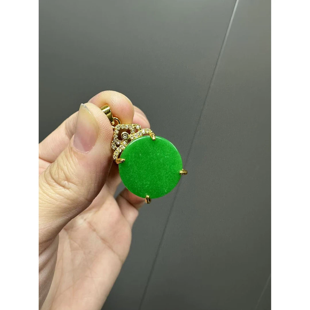 翡翠设计款14k祥云圆牌吊坠