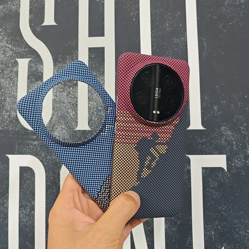 适用小米15ultra手机壳新款浮雕碳纤维纹攀登者14/13磨砂半包保护