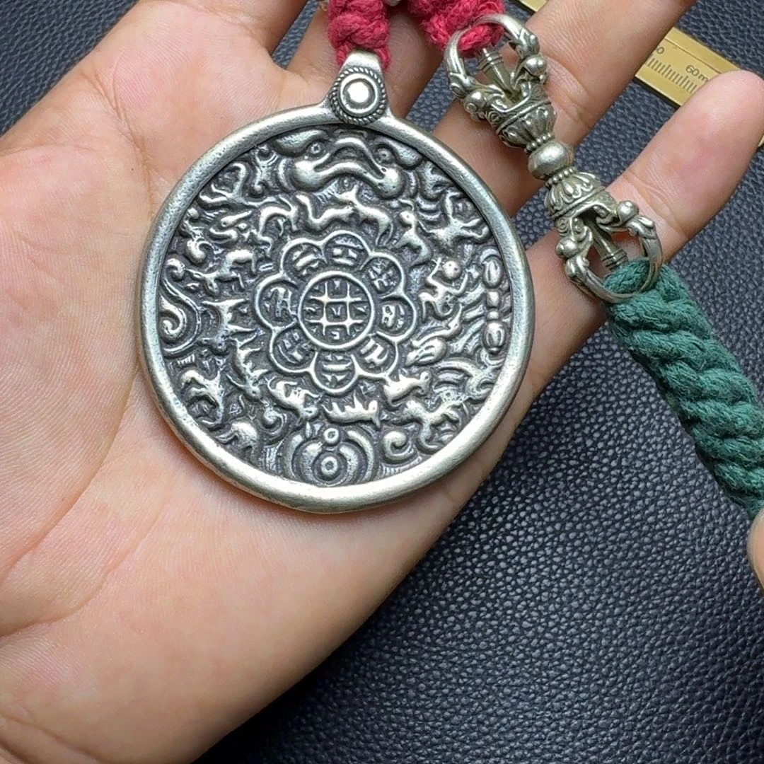 泽***，藏式风格九宫格..