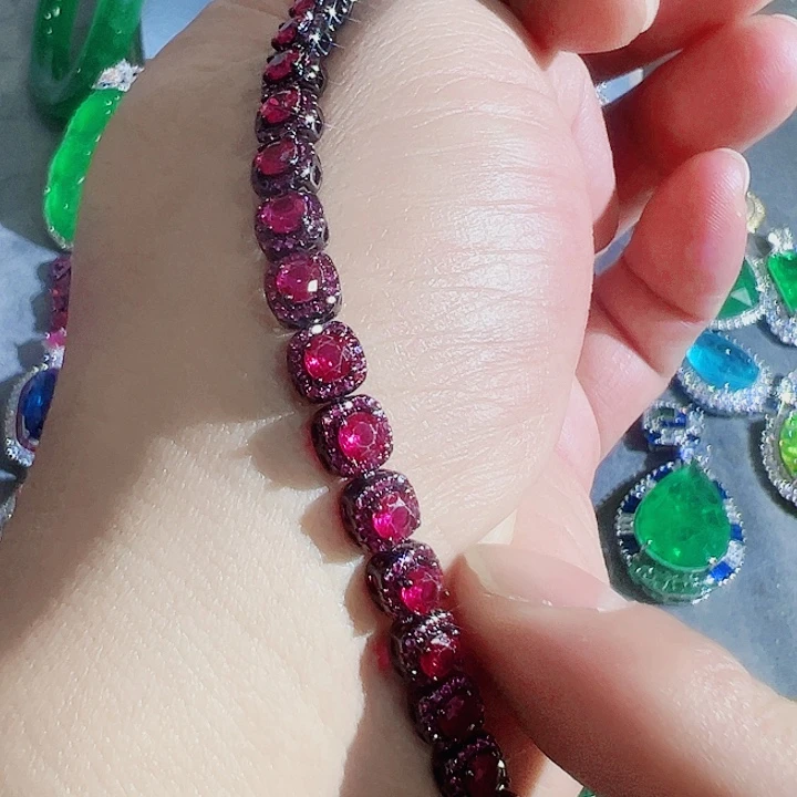 非金属红色蓝色满钻镶嵌