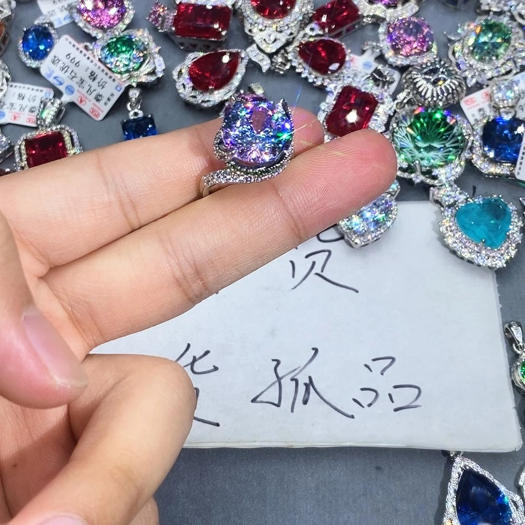 合金石英质玉戒指