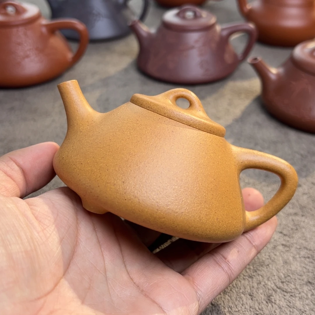 乐***仔紫砂茶壶黄金段子冶
