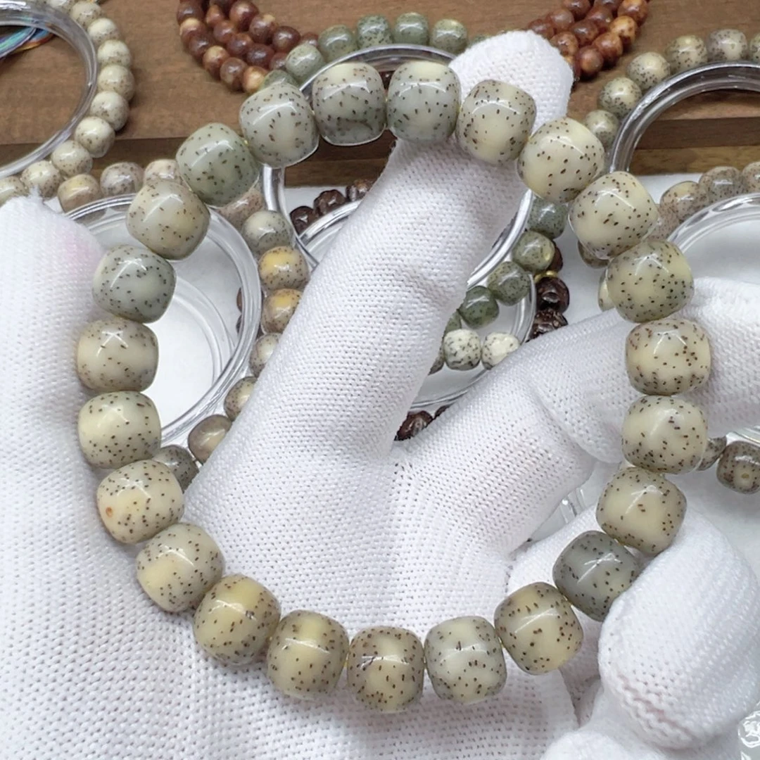 ，***a星月菩提吊坠卡10通体冰糖