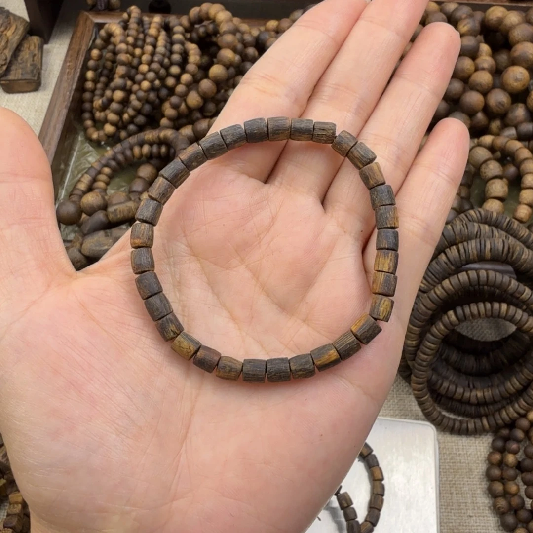 沉香奇楠沉水桶珠0.5