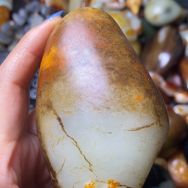 和田玉未镶嵌珠宝奇石