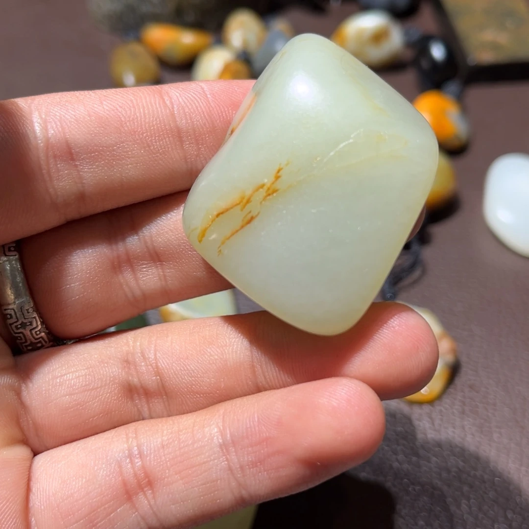 定制和田玉和田玉籽料54.8克