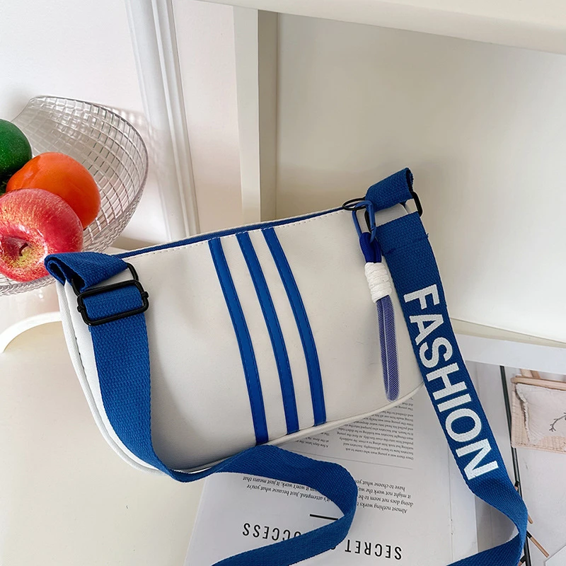 牛津布简约2025春季潮流挂件休闲通勤时尚新款时尚单肩斜挎包包女