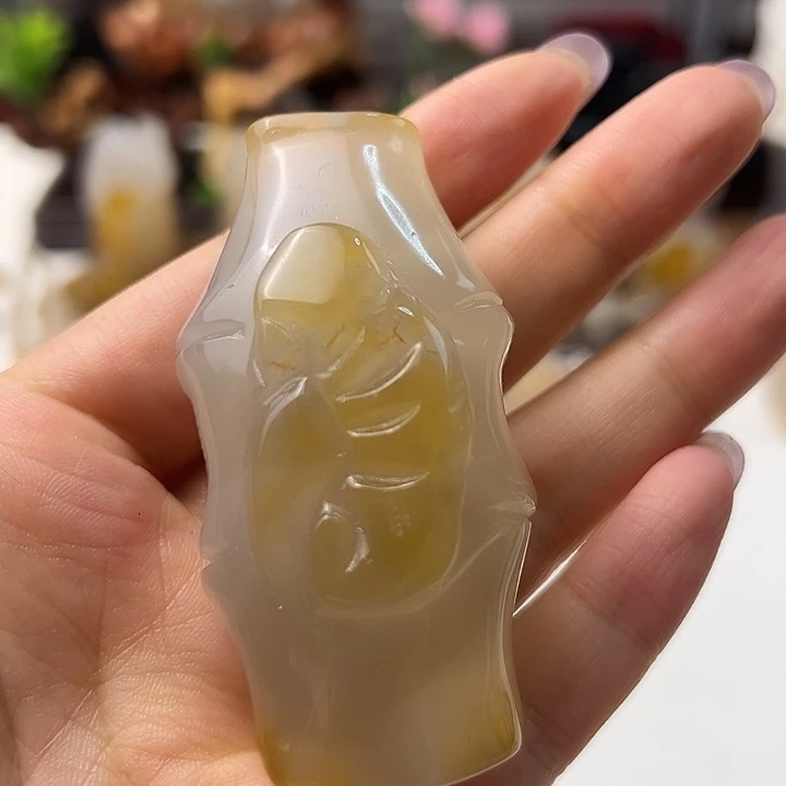 玛瑙/玉髓颈饰未镶嵌