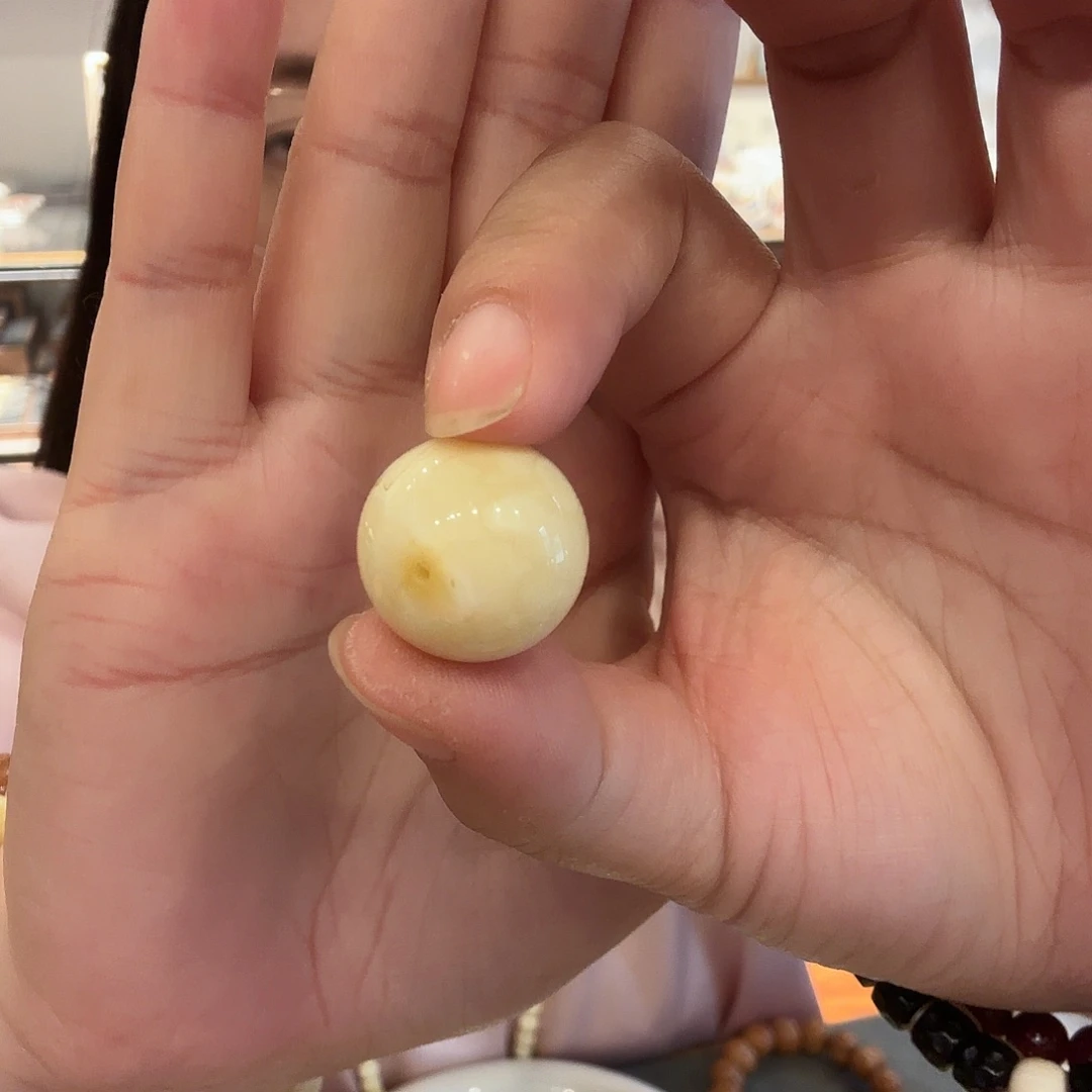 猴头核桃吊坠策**玛圆珠