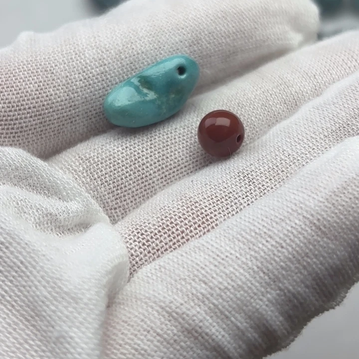 南红玛瑙未镶嵌珠宝奇石