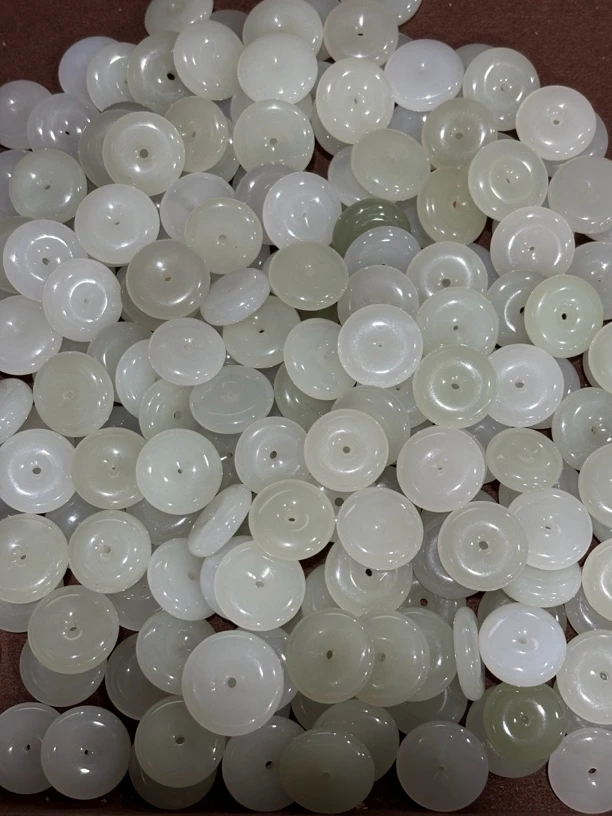 062722WM 和田玉平安扣挂件 多样性发其一