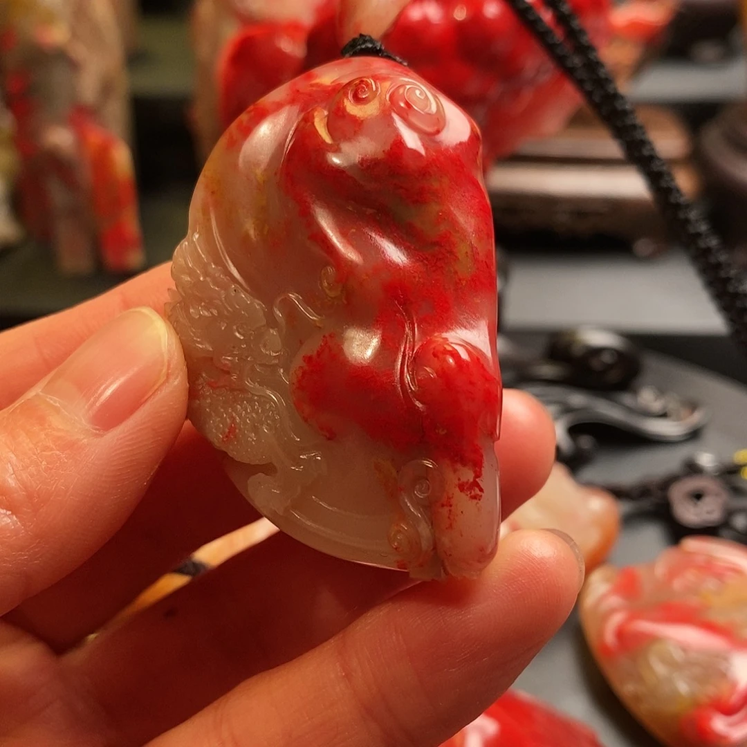 巴林鸡血石飞****产挂件 太极