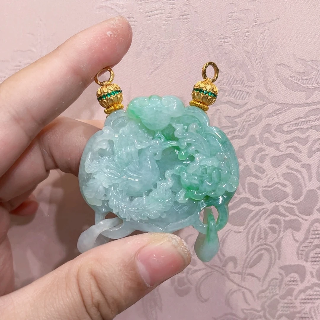 翡翠合金吊坠(赠链)